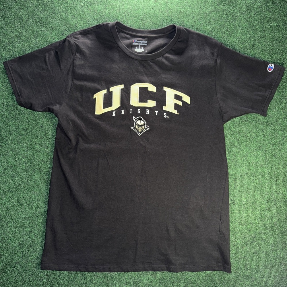 Champion‎ UCF Knights Men's Large Embroidered Black T Shirt